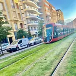 A In Νίκαια